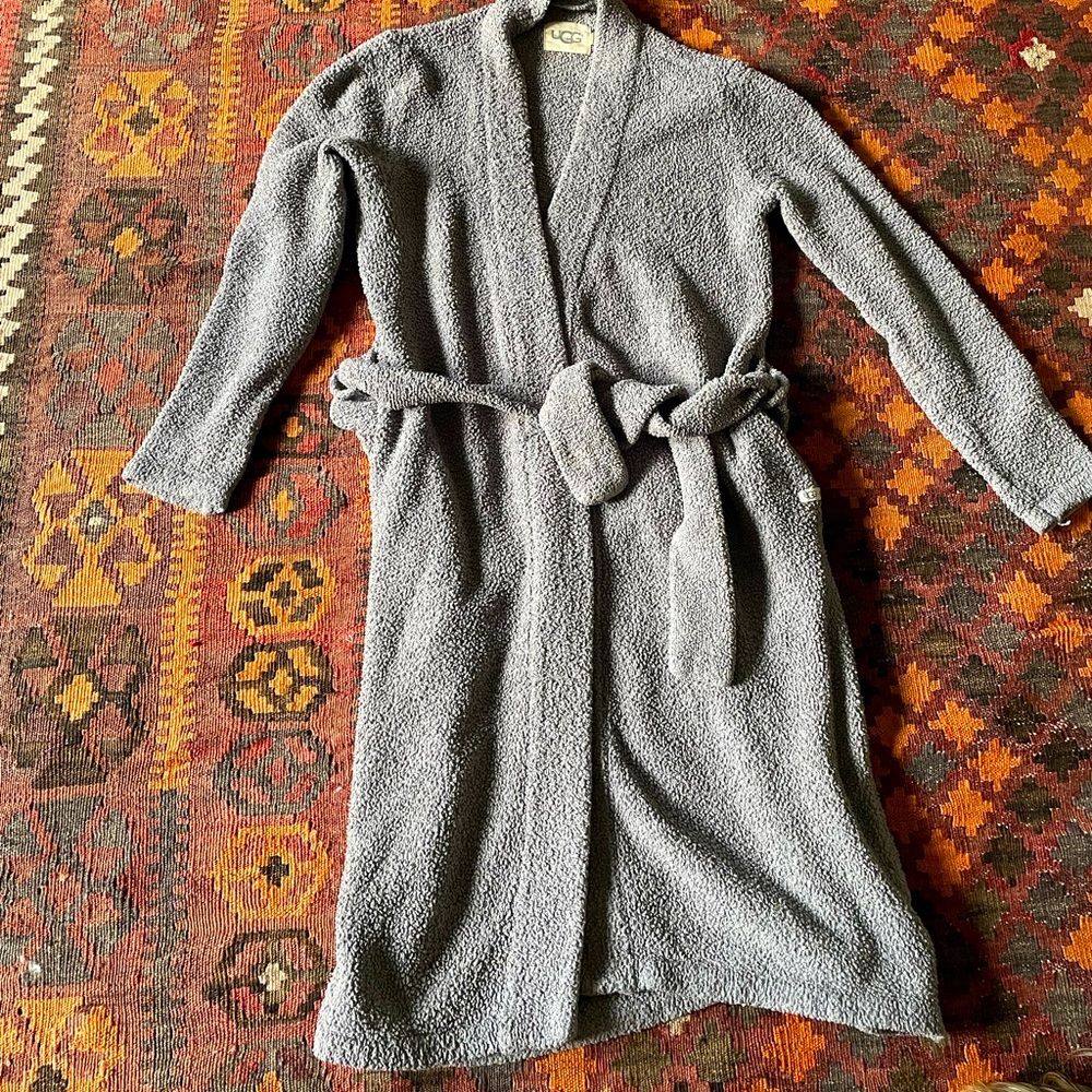 Uggs Robe Size Small in grey